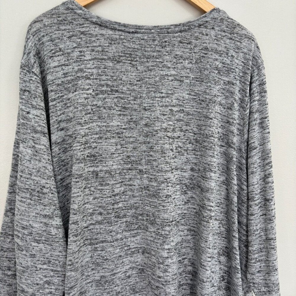 Catherines Knit Top 3X Gray Sequin Beaded Penguin Cinched Sides 3/4 Sleeves - Picture 6 of 10